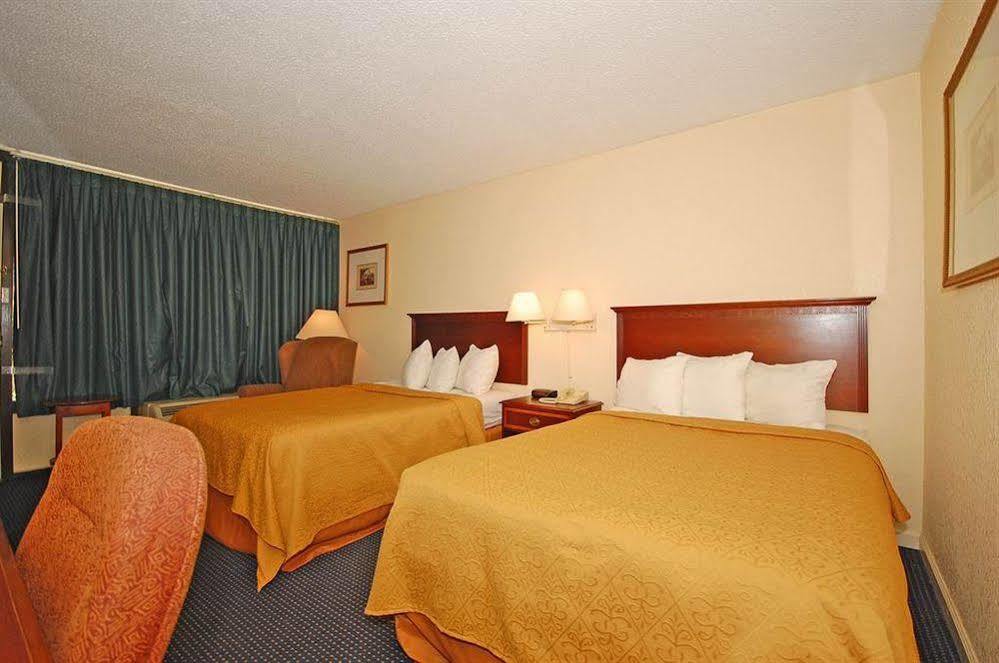 Camden West Inn Esterno foto